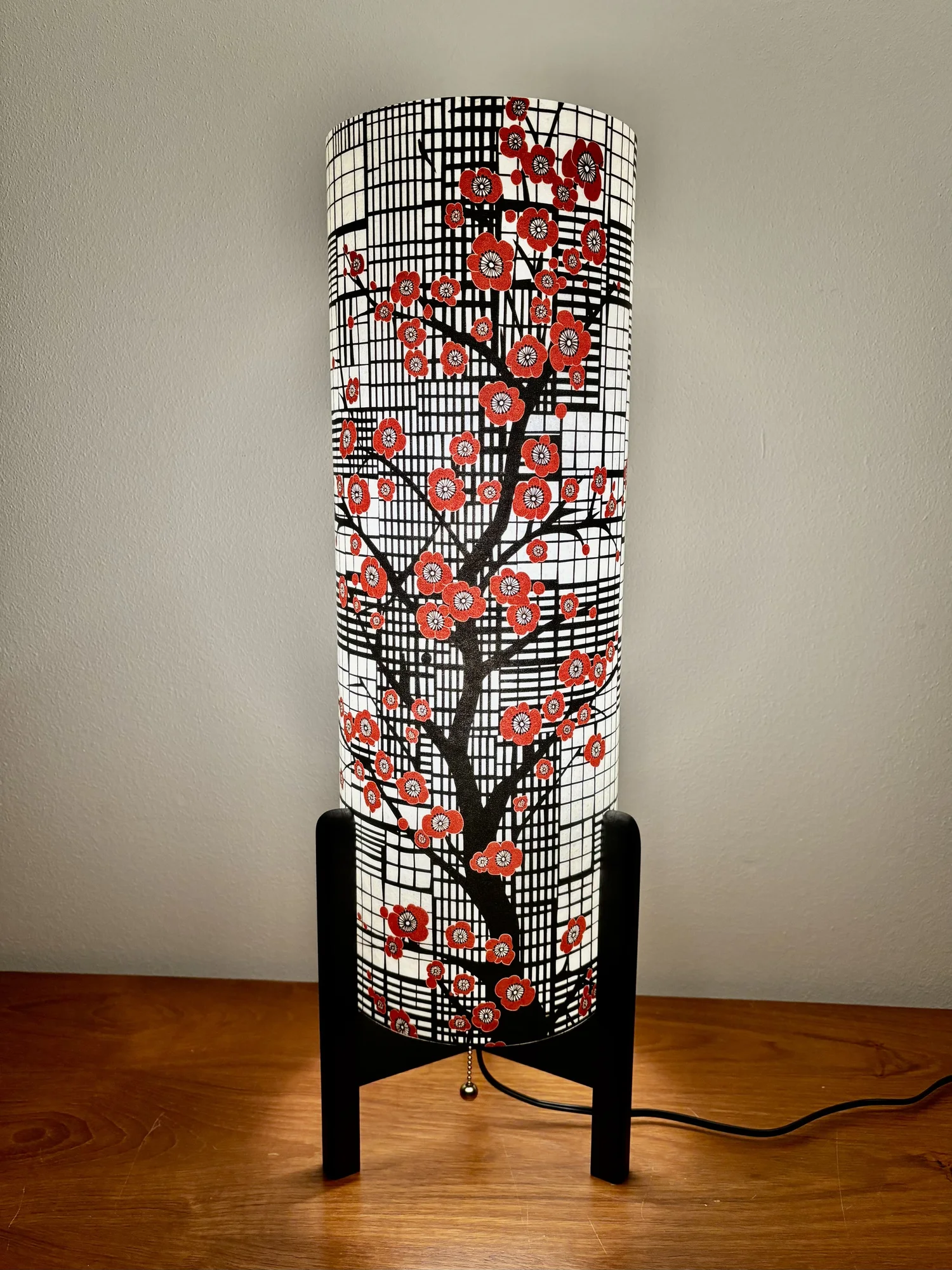 MCM 和風ランプ コンパクト Mid century modern Modeline style walnut table lamp — Avant Lamps